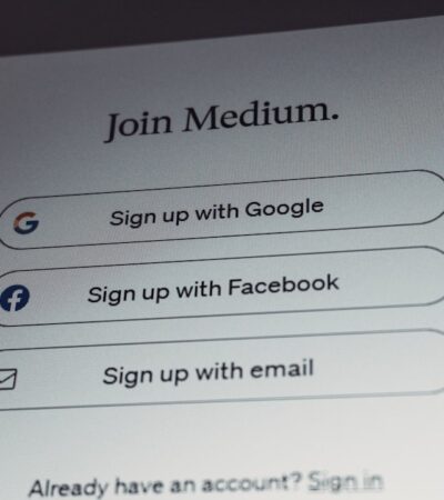 How to Build an Email List from Scratch: A Beginner's Guide - build email list